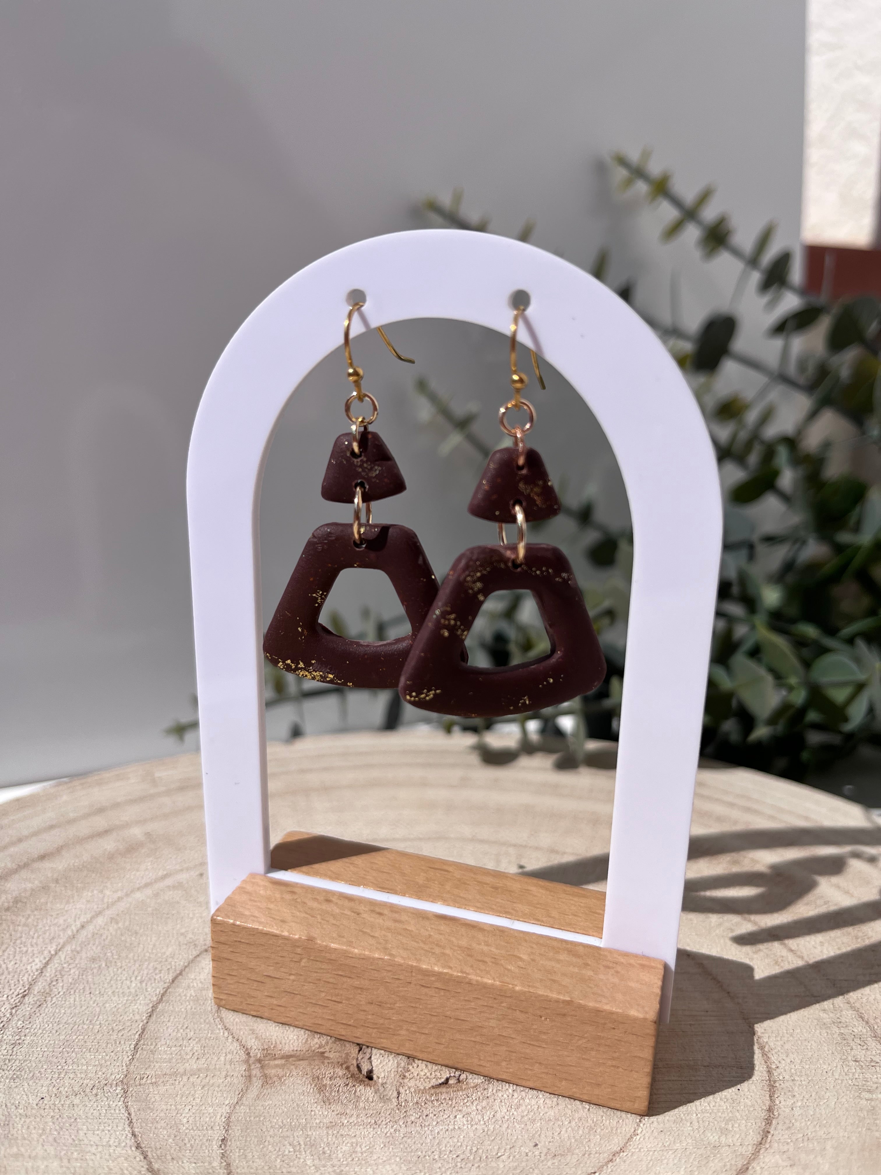 Semicírculos irregulares  Dorado