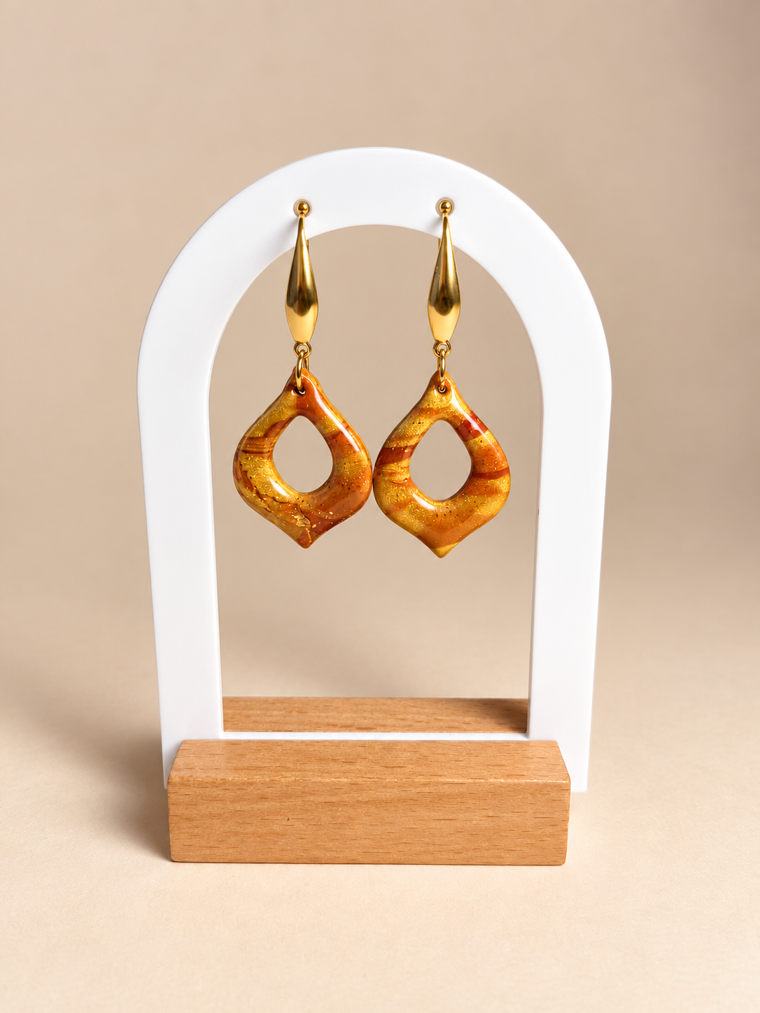 GOTA D’AMBRE