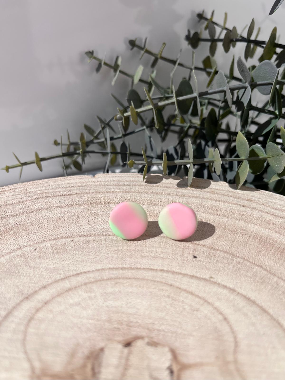 Studs Redondos Rosa Verde Mármol