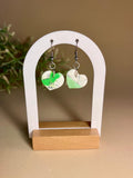 HIEDRA – Pendientes corazones menta arcilla polimérica artesanales | Gradi Handmade