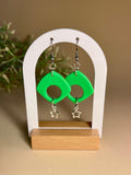 MENTA – Pendientes rombos verde estrella arcilla polimérica artesanales | Gradi Handmade