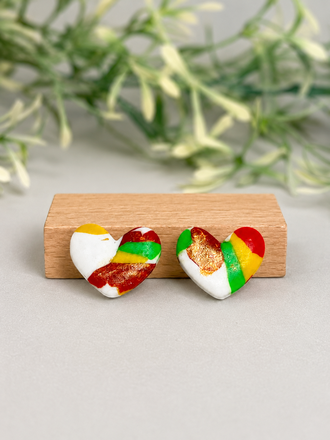 Pendientes Amore artesanales de arcilla polimérica