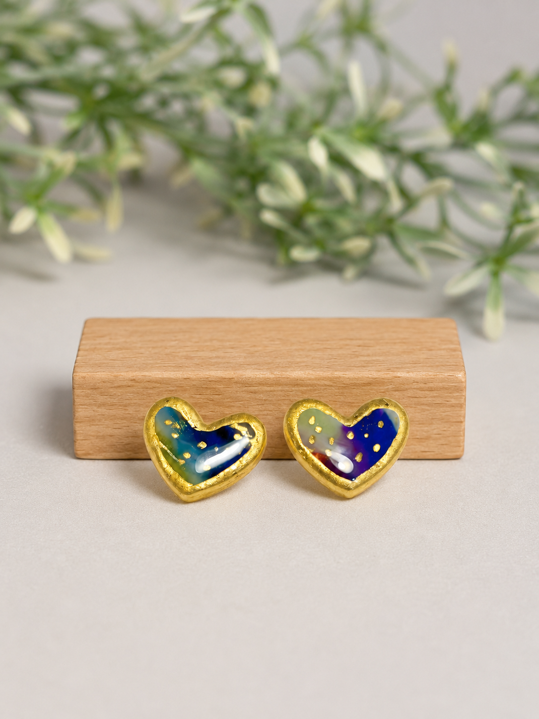 Pendientes Amore artesanales de arcilla polimérica
