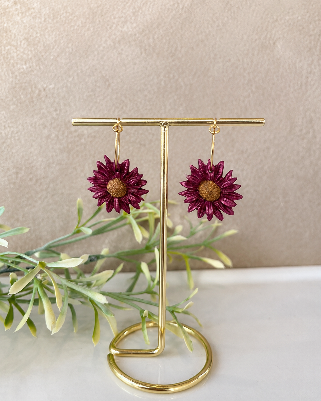 ASTILES- Pendientes artesanales en forma de flor morada con aro