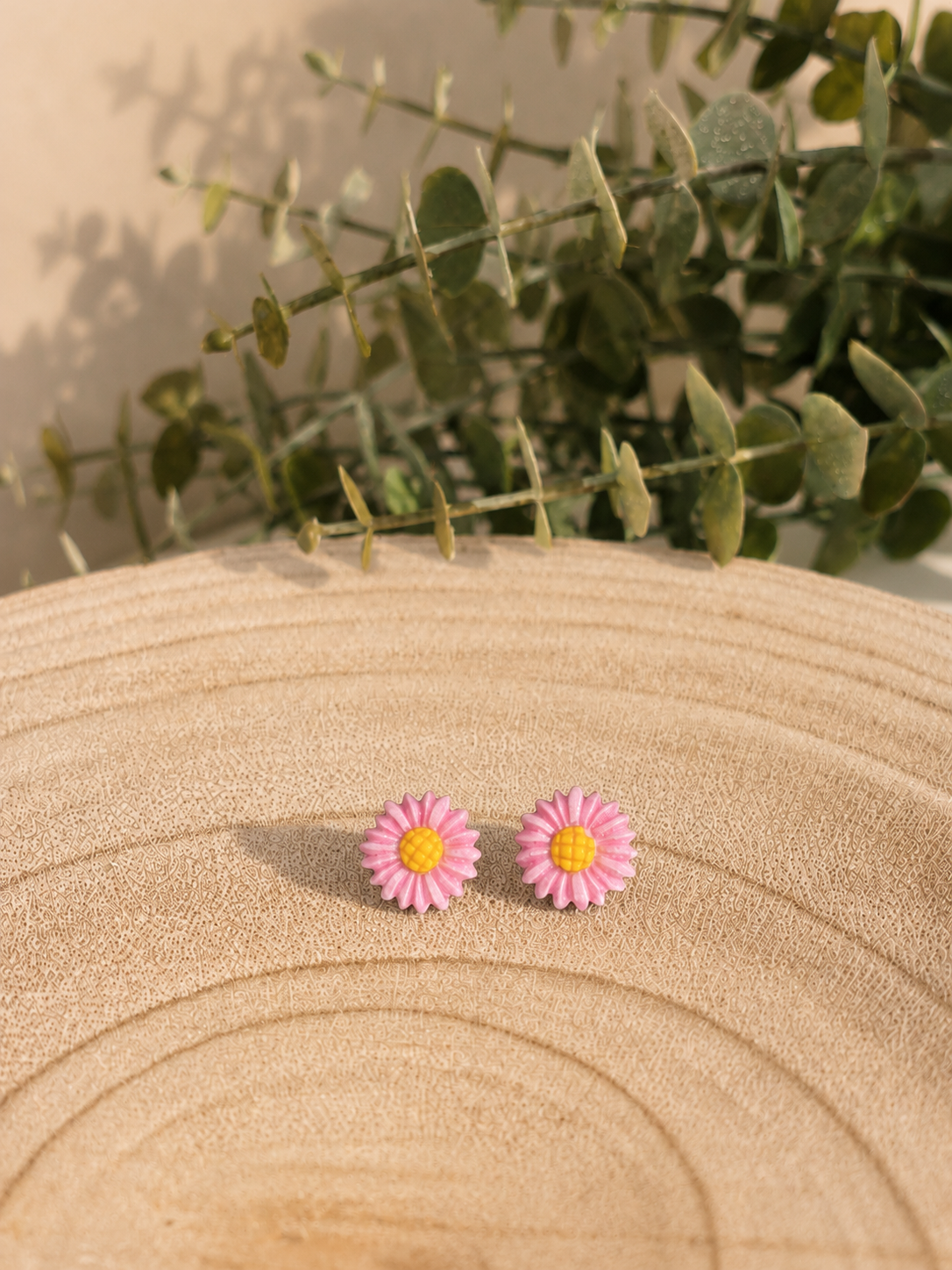 GERBERA - Pendientes artesanales en forma de flor rosa brillante